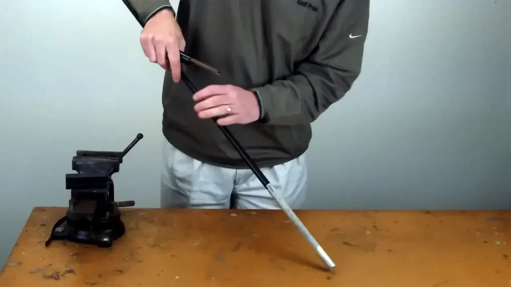 Removing old golf grip