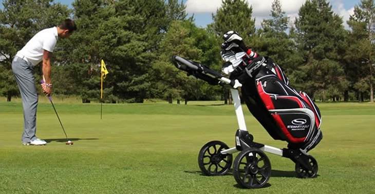 What are the advantages of using a golf push cart?